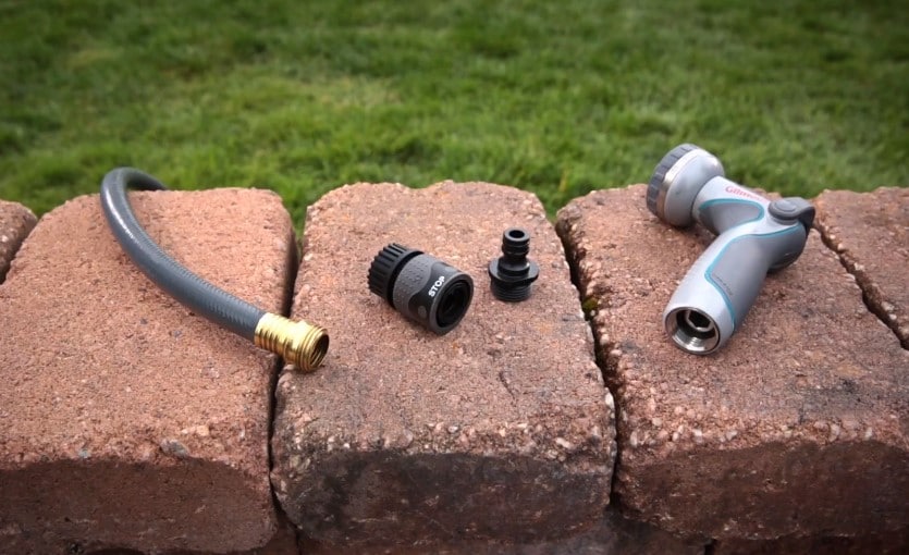 How to Connect Garden Hose to Nozzle?